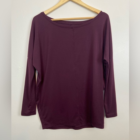 Athleta Essence Flow Dolman Long Sleeve Shirt Top Relaxed Fit Boat Neck - Picture 2 of 8